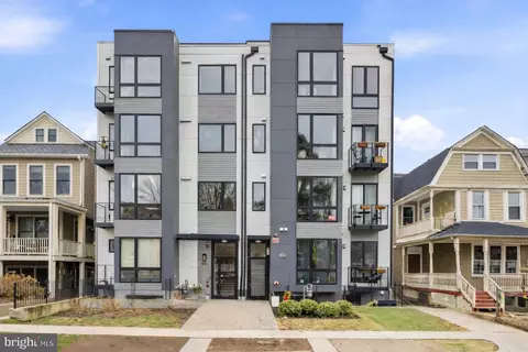 836 Varnum St NW #201, Washington, DC 20011