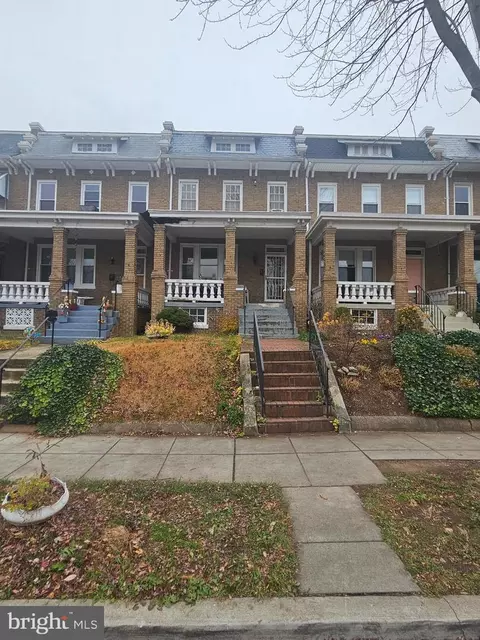 3809 10th St NW, Washington, DC 20011