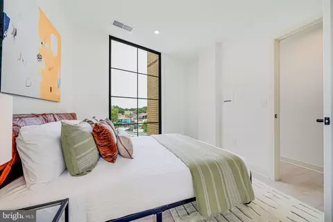 2907 Newark St NW, Washington, DC 20008 photo 5
