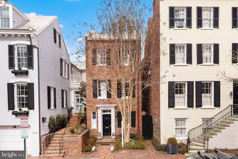 3127 O St NW, Washington, DC 20007