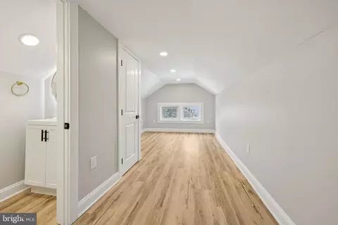 Entry Way - 1335 Maple View Pl SE, Washington, DC 20020 photo 6 of 9