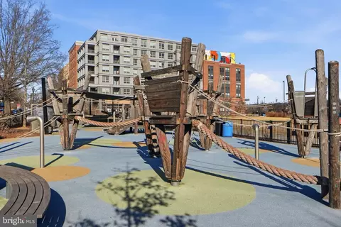 114 Todd Pl NE #1, Washington, DC 20002 photo 26