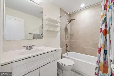 114 Todd Pl NE #1, Washington, DC 20002 photo 19