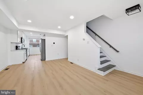 2242 16th St NE, Washington, DC 20018