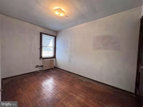 Bedroom - 537 25th Pl NE, Washington, DC 20002 photo 7 of 10