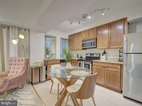 6425 14th St NW #B2, Washington, DC 20012