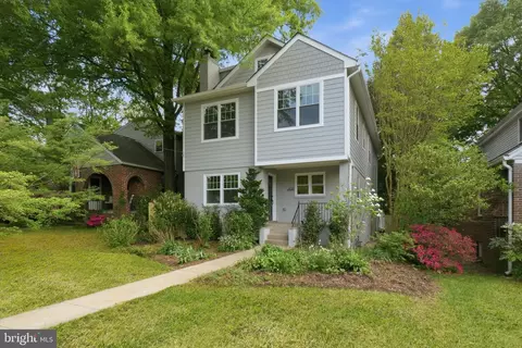 4720 Ellicott St NW, Washington, DC 20016