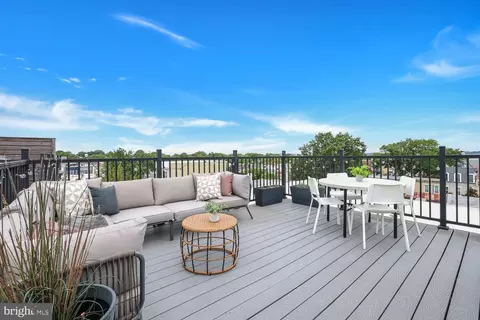16 17th St NE #312, Washington, DC 20002