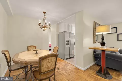 Dining - 4100 W Street St NW #308, Washington, DC 20007 photo 3 of 4