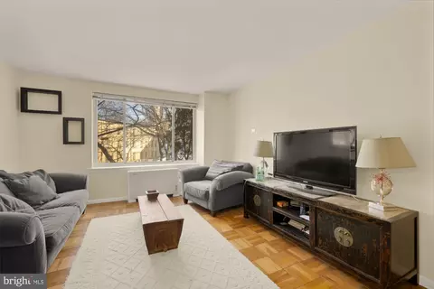 Living - 4100 W Street St NW #308, Washington, DC 20007 photo 4 of 5