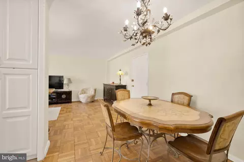 Dining - 4100 W Street St NW #308, Washington, DC 20007 photo 4 of 4