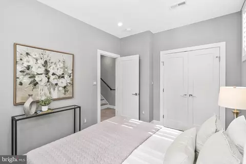 Bedroom - 700 16th St NE #2, Washington, DC 20002 photo 3 of 5