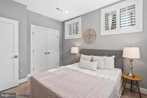 Bedroom - 700 16th St NE #2, Washington, DC 20002 photo 2 of 5