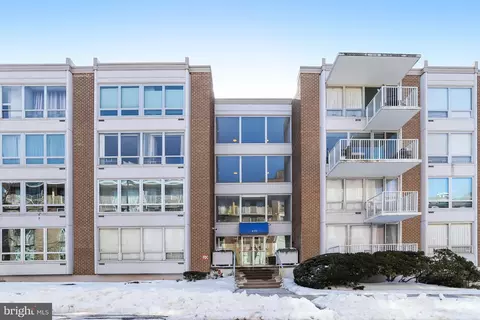 410 O St SW #306, Washington, DC 20024