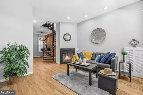 Other - 907 8th St NE, Washington, DC 20002 photo 3 of 7