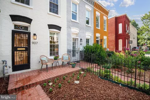 Other - 907 8th St NE, Washington, DC 20002 photo 1 of 7