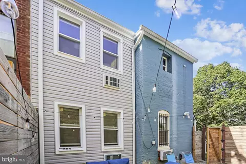 Exterior - 400 15th St SE, Washington, DC 20003 photo 11 of 21