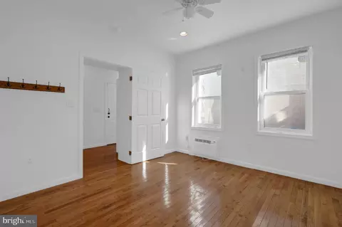Other - 400 15th St SE, Washington, DC 20003 photo 7 of 28