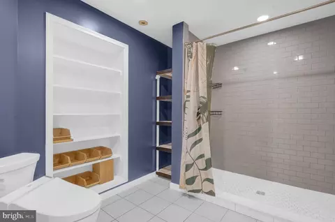 Bath - 400 15th St SE, Washington, DC 20003 photo 3 of 6