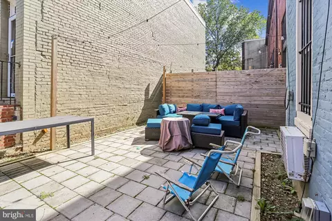 Exterior - 400 15th St SE, Washington, DC 20003 photo 10 of 21