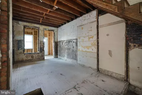 Entry Way - 2114 4th St NE, Washington, DC 20002 photo 2 of 3