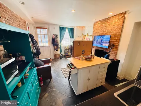 Other - 630 C St SE, Washington, DC 20003 photo 9 of 11