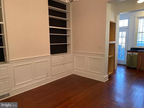 Living - 630 C St SE, Washington, DC 20003 photo 5 of 5