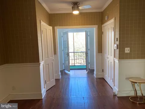 Entry Way - 630 C St SE, Washington, DC 20003 photo 3 of 6