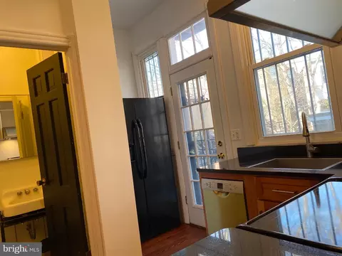 Other - 630 C St SE, Washington, DC 20003 photo 3 of 11