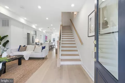 Entry Way - 220 V St NE, Washington, DC 20002 photo 1 of 13
