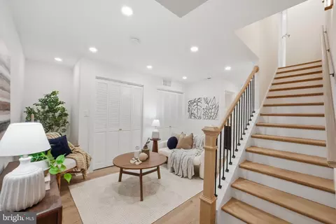 Entry Way - 220 V St NE, Washington, DC 20002 photo 13 of 13