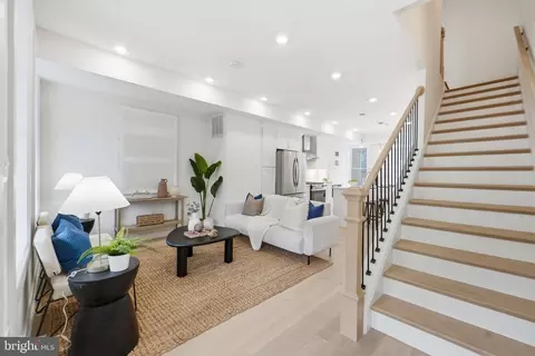 Entry Way - 220 V St NE, Washington, DC 20002 photo 2 of 13