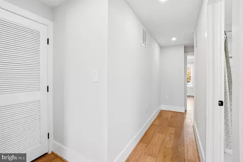 Entry Way - 1621 D St NE, Washington, DC 20002 photo 1 of 2