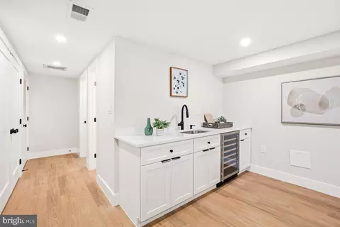 Entry Way - 1621 D St NE, Washington, DC 20002 photo 2 of 2