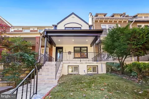 Exterior - 1621 D St NE, Washington, DC 20002 photo 2 of 4