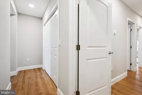 Entry Way - 329 15th St NE, Washington, DC 20002 photo 12 of 14