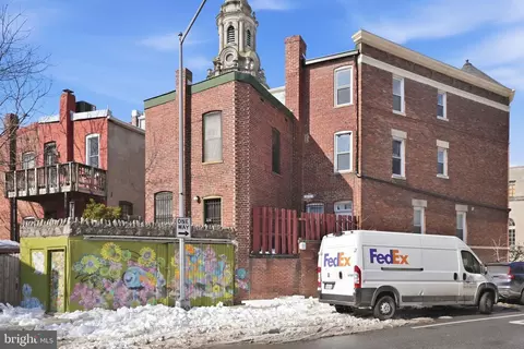 1500 Columbia Rd NW, Washington, DC 20009 photo 3