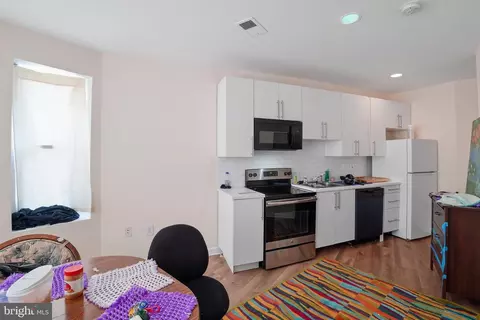 1500 Columbia Rd NW, Washington, DC 20009 photo 6