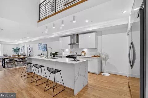 1125 Morse St NE #1, Washington, DC 20002