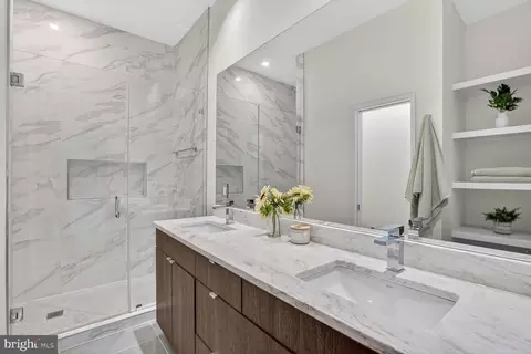 Bath - 1125 Morse St NE #1, Washington, DC 20002 photo 2 of 2