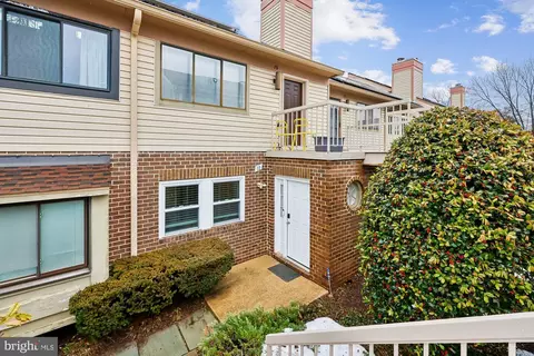 73 Hawthorne Ct NE #73, Washington, DC 20017