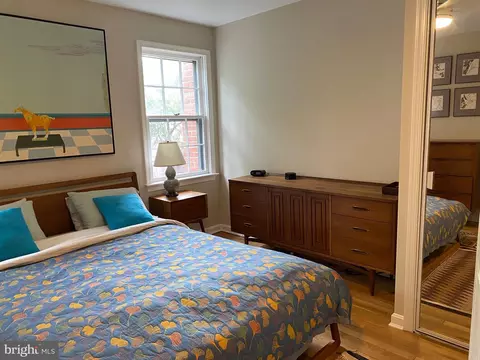 Bedroom - 339 SE 11th St SE, Washington, DC 20003 photo 3 of 4