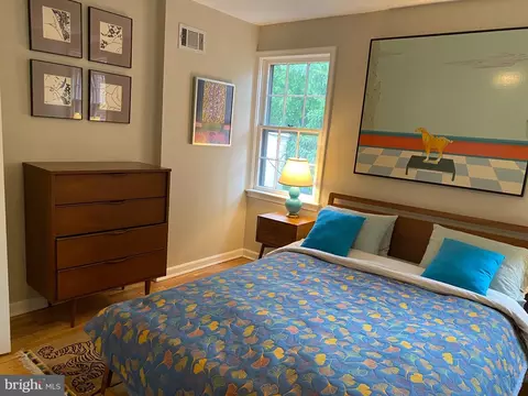 Bedroom - 339 SE 11th St SE, Washington, DC 20003 photo 2 of 4