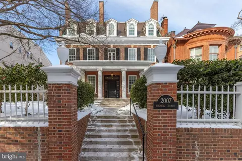 2007 Wyoming Ave NW #14, Washington, DC 20009