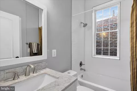 612 9th St NE, Washington, DC 20002 photo 16