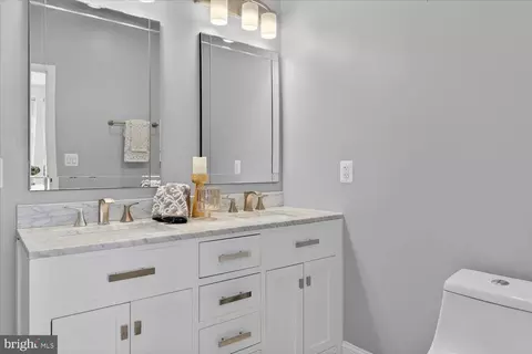 612 9th St NE, Washington, DC 20002 photo 24