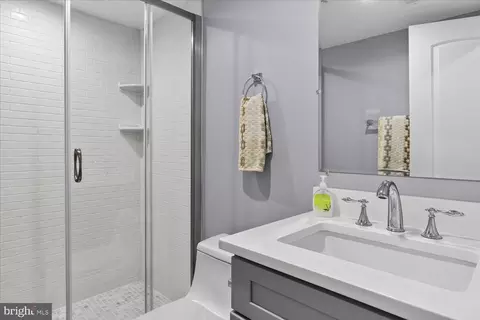 612 9th St NE, Washington, DC 20002 photo 29