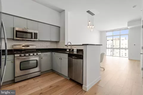 1000 New Jersey Ave SE #1212, Washington, DC 20003