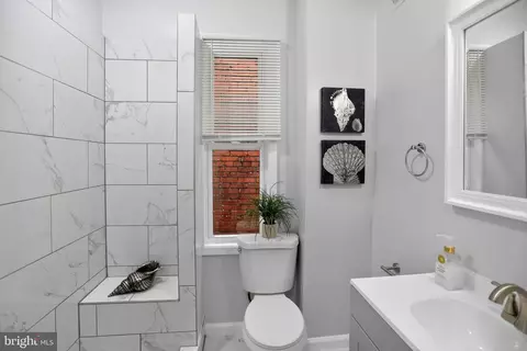 Bath - Undisclosed, Washington, DC 20002 photo 1 of 3