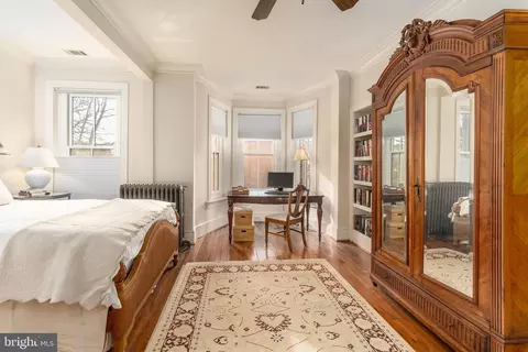 Bedroom - 115 7th St NE, Washington, DC 20002 photo 1 of 5